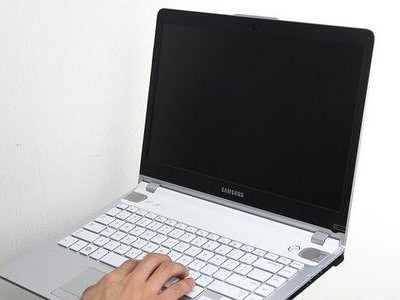 三星Q470C评测（三星Q470C的性能、功能、设计以及用户体验）