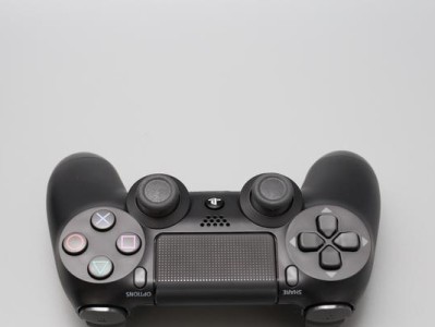 揭秘PS4国行插头的设计与特点（解析国行版PS4插头的优势与不足）