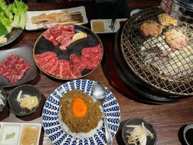 烧烤技巧（掌握关键步骤，让烧烤美味不焦黑）