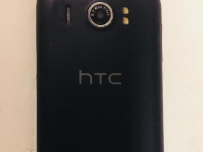 HTC手机质量价格如何？（探索HTC手机的性价比）