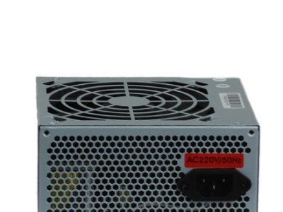 富士康超狐600（从设计到性能，超狐600让你爱上驾驶）