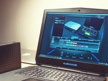 Alienware重装系统教程（一步步教你重装Alienware系统，让你的游戏体验更流畅）