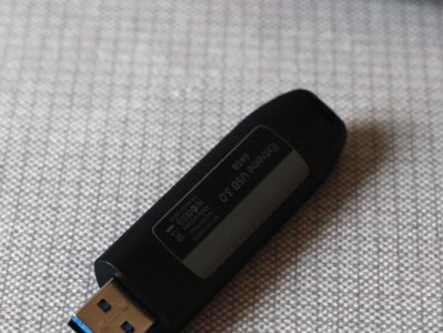 闪迪CZ80的卓越性能与出色品质（领先行业的高速传输和可靠存储解决方案）