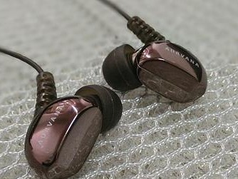 探索以爱耳兰德耳机的音质和舒适度（揭开以爱耳兰德耳机的秘密，让您的音乐体验升级）